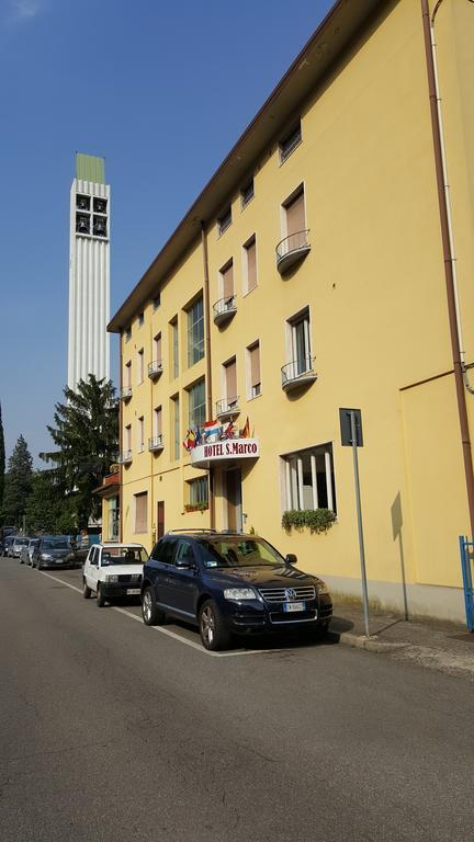 Hotel San Marco Bb Darfo Boario Terme Bagian luar foto