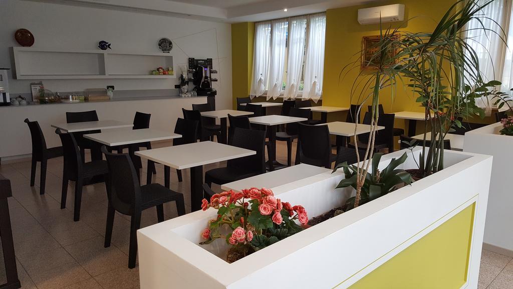 Hotel San Marco Bb Darfo Boario Terme Bagian luar foto