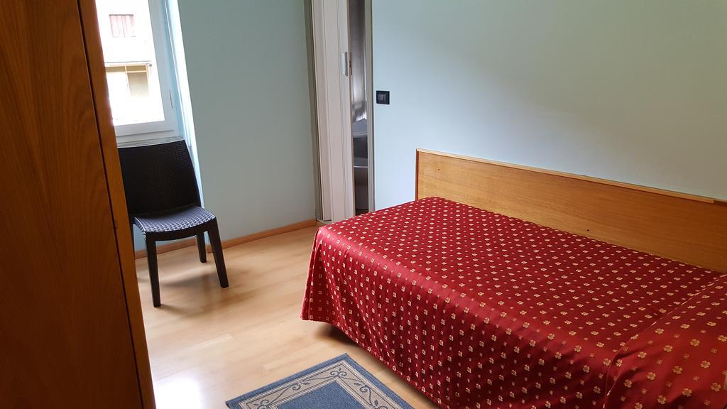 Hotel San Marco Bb Darfo Boario Terme Bagian luar foto