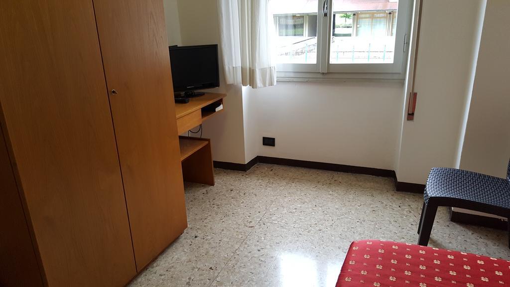 Hotel San Marco Bb Darfo Boario Terme Bagian luar foto
